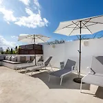 Best Penthouses & Apartments In Pdc! 2 & 1 Bedroom Units Close To The 5Th Av