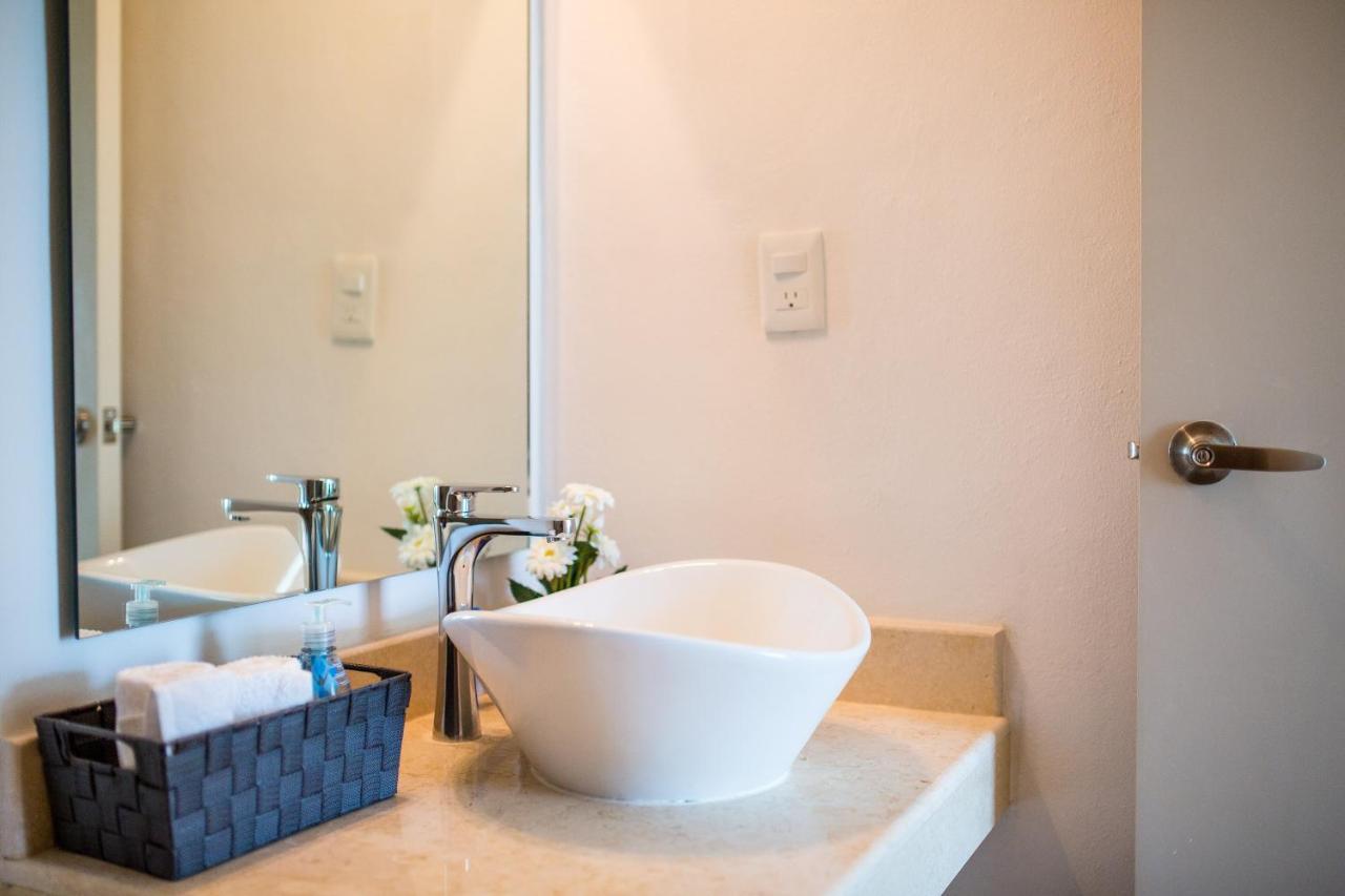 Penthouses & In Pdc! 2 & 1 Bedroom Units Close To The 5th Av Appartamento *